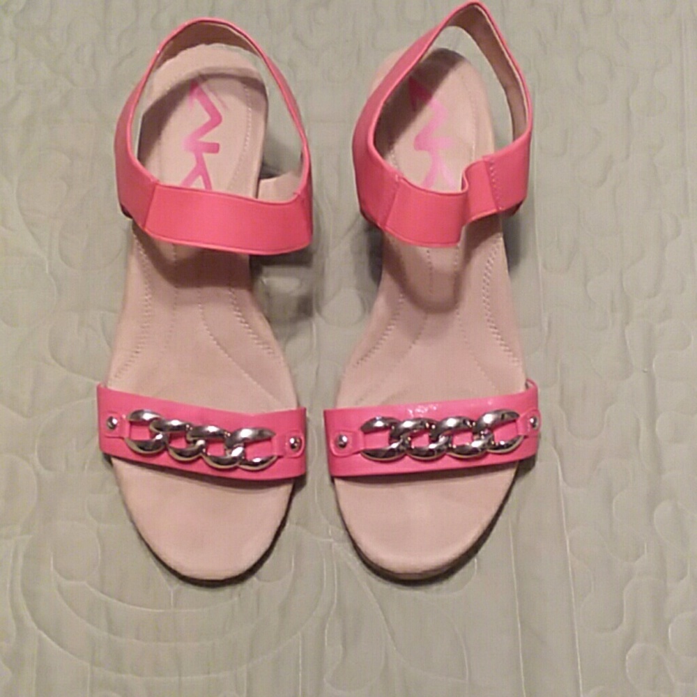 Anne Klein sport sandal